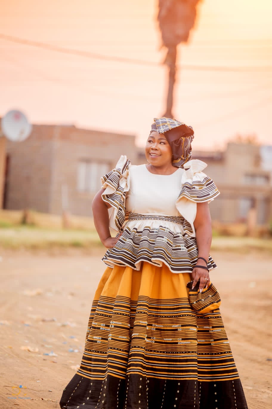 Thembela 4 piece women’s ensemble - Image 3