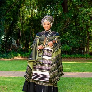 Cream and Olive Green 5 piece ladies ensemble