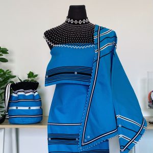 Beaded Headwrap, Ncebetha and drawstring bag. Headwrap R900,Ncebetha R1050 & Bag R700